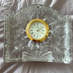 VTG Mikasa Crystal Desk Clock - needs battery